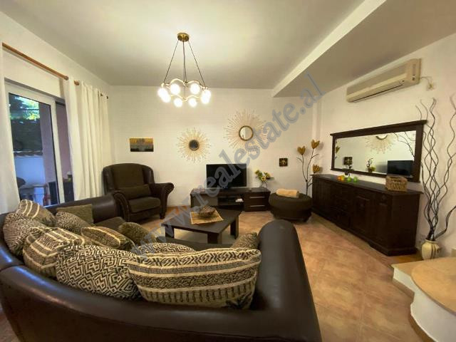 Duplex apartment for rent in Frosina Plaku Street in Tirana.
The house is located on the 1st and se